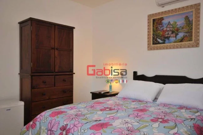 Imagem Casa com 4 dormitórios à venda, 300 m² por R$ 2.500.000,00 - Ferradura - Armação dos Búzios/RJ