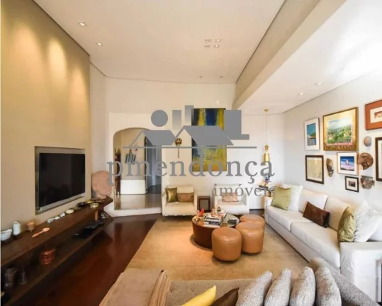 Imagem Cobertura Duplex em Higienópolis com 600m², 5 quartos sendo 2 suítes e 6 vagas.