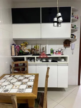 Imagem Casa com 3 dormitórios à venda, 189 m² por R$ 470.000,00 - Arsenal - São Gonçalo/RJ