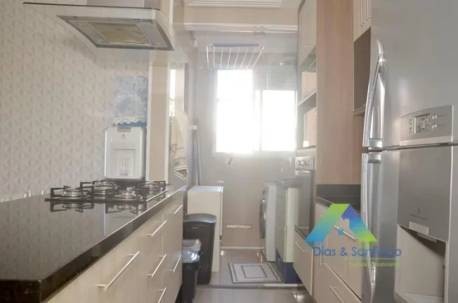 Imagem Lindo apartamento todo reformado com 3 dormitórios lazer completo ótima localização.