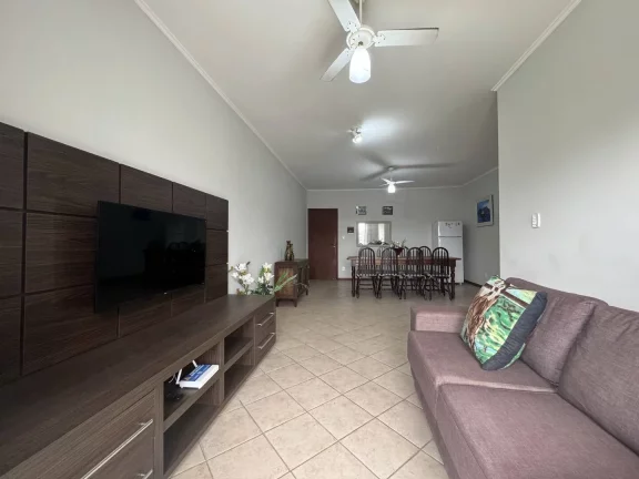 Imagem Apartamento amplo próximo ao mar na Praia Grande
