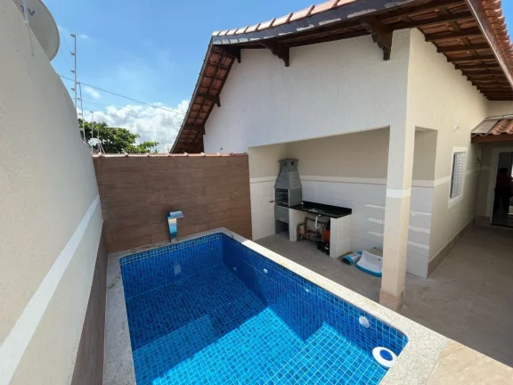 Imagem Casa para Venda em Mongaguá, Vera Cruz, 2 dormitórios, 1 suíte, 1 banheiro, 2 vagas