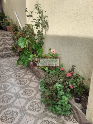 Imagem Sobrado de 147m² em Jardim Ernestina, São Paulo - 3 dormitórios, 1 suíte, 4 banheiros por R$750.000