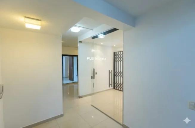 Imagem Conjunto Comercial em Indianópolis, com 118m²