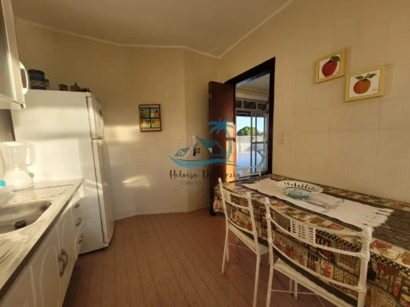 Imagem Cobertura Penthouse a venda à 150 metros da orla do Itaguá em Ubatuba.