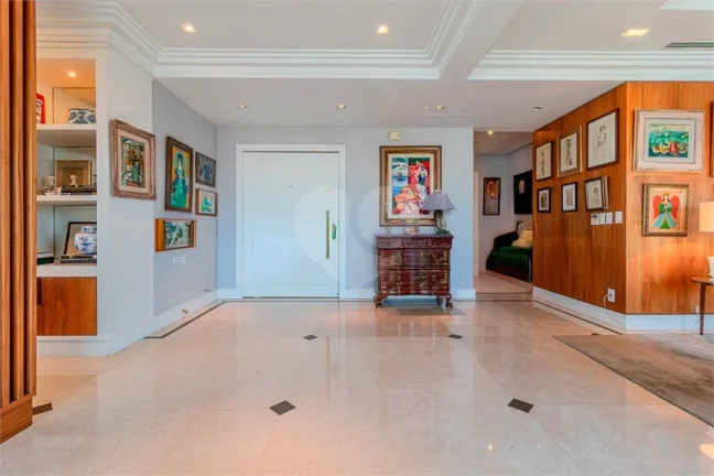 Imagem Apartamento à venda com 4 quartos, sendo 3 suítes, no condomínio Cidade Jardim, São Paulo - SP