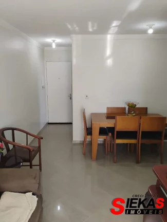 Imagem Imperdível! Apartamento à venda em São Paulo-SP na Vila Carmosina: 2 quartos, 1 sala, 1 banheiro, 1 vaga, 57m².