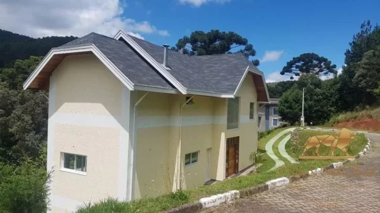 Imagem Oportunidade!! Casa nova em condomínio a venda em Campos do Jordão-SP
