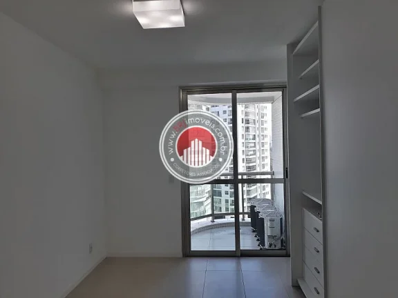 Imagem Apartamento a Venda no bairro Barra da Tijuca - Rio de Janeiro, RJ