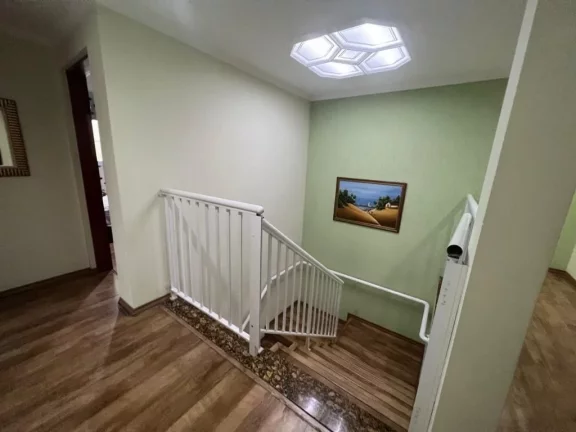 Imagem Sobrado com 4 dormitórios à venda, 362 m² por R$ 1.800.000,00 - Vila Romanópolis - Ferraz de Vasconcelos/SP