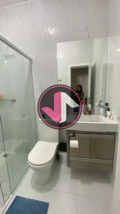 Imagem Se você busca por qualidade de vida e conforto, a Casa de Condomínio no Residencial Canachue é a ...