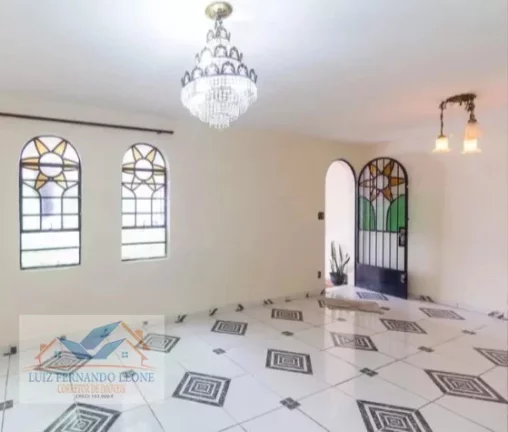 Imagem Sobrado à Venda, 3 dormitórios com 1 suíte, 3 vagas. Jabaquara