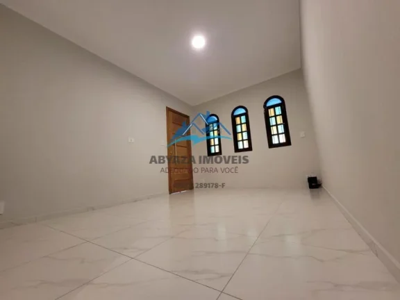 Imagem Sobrado Reformado no Centro de Carapicuíba à Venda