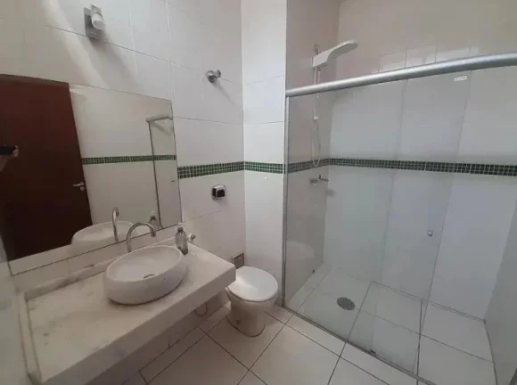 Imagem Casa para Locação em São Paulo, Lapa, 2 dormitórios, 1 banheiro, 1 vaga