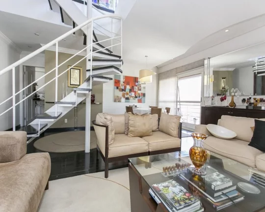 Imagem Cobertura à Venda 3 quartos 4 vagas 320m²