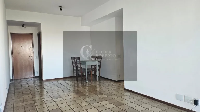 Imagem Apartamento com 3 Dormitórios e 2 Vagas no Centro – 96m²