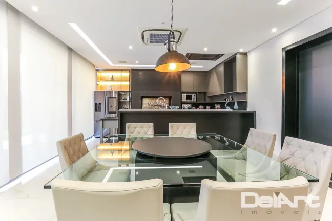 Imagem Residência Alto Padrão - 5 Suítes, Piscina e ELEVADOR no Alphaville Graciosa – 500m² de Sofisticação… Um verdadeiro espetáculo!!!