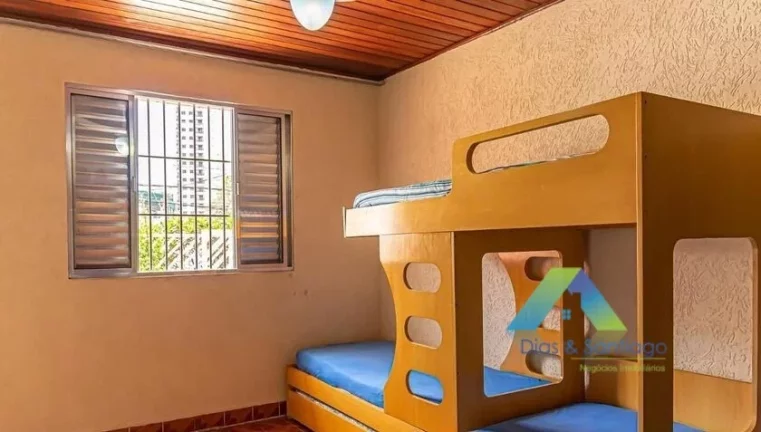 Imagem Ipiranga Casa 210 metros, 4 dormitórios, Edícula, 2 vagas ótima localização e valor !!!