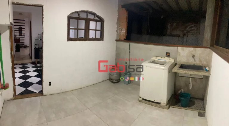Imagem Casa com 3 dormitórios à venda, 178 m² por R$ 350.000,00 - Jardim Náutilus - Cabo Frio/RJ