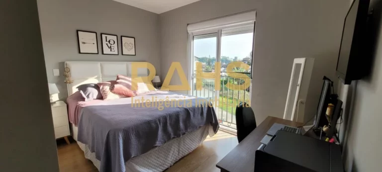 Imagem Ótimo apartamento com 3 quartos, sendo 1 suíte, localizado no bairro Costa e Silva, próximo a Pan...