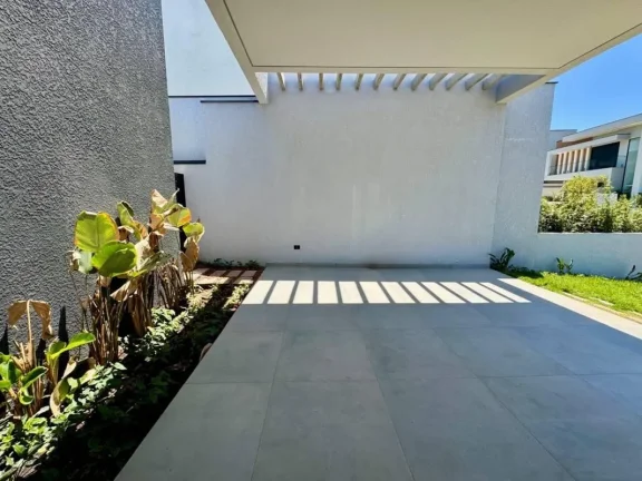 Imagem Casa a venda no Condomínio Alphaville Castelo