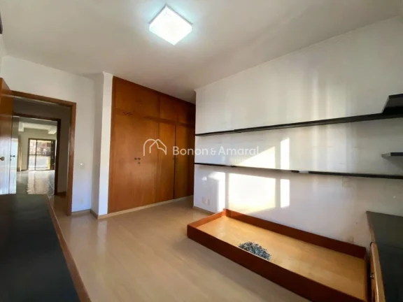 Imagem Sofisticação, conforto e localização privilegiada.
Este amplo apartamento de aproximadamente 430...