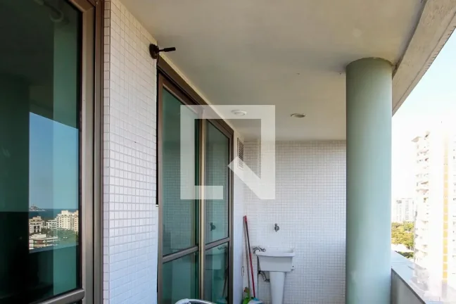 Imagem Apartamento à Venda - Barra da Tijuca, 2 Quartos, 67 m2