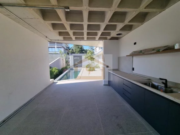 Imagem Casa térrea, 4 suítes, 4 vagas , muito Requinte *Granja Viana