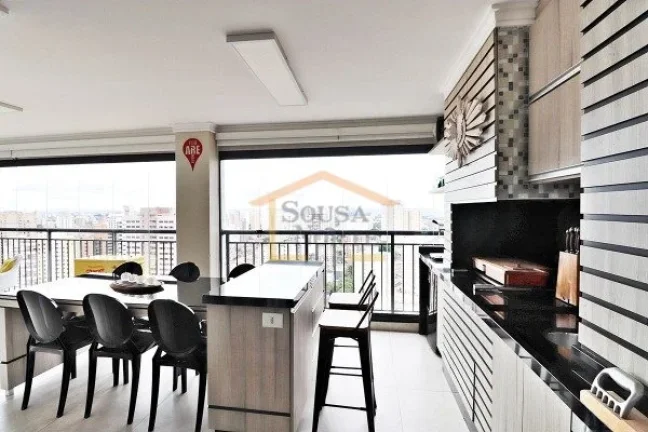 Imagem Apartamento altão padrão, 3 dormitórios, sendo 3 suítes com armários, living para 3 ambientes, ...