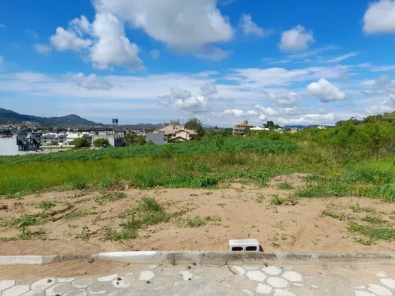 Terreno à venda no Bairro Ferraz em Garopaba-SC! Aproveite está oportunidade!