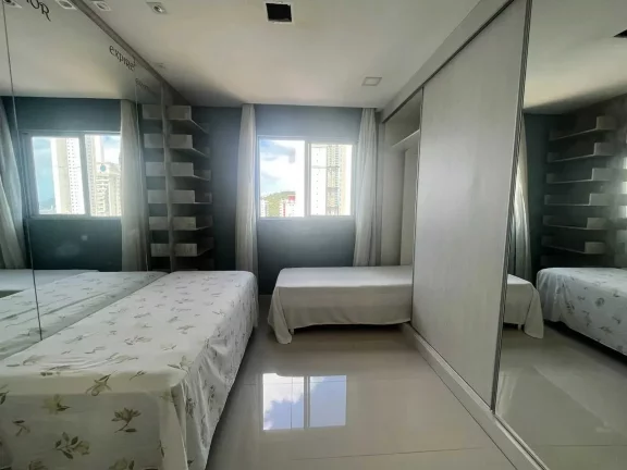 Imagem Apartamento com 2 suítes e 2 vagas de garagem no Bairro Pioneiros em Balneário Camboriú/SC