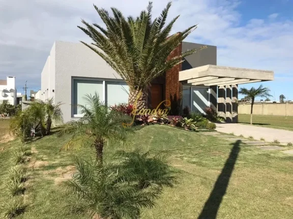 Imagem Casa térrea em condomínio fechado mobiliada e decorada
