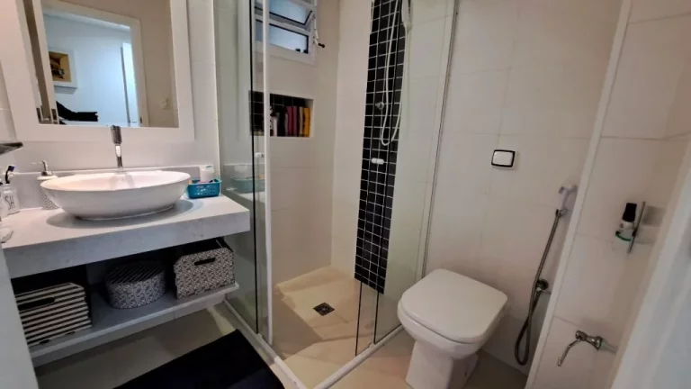 Imagem APARTAMENTO REFORMANDO FRENTE AO MAR, NA PRAIA DAS ASTÚRIAS