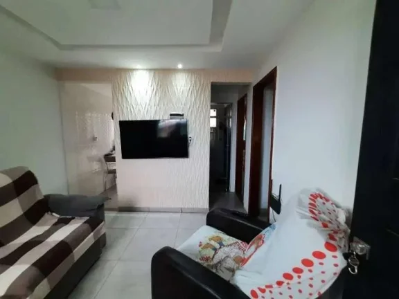 Imagem Moderna Casa com 2 Dormitórios, Alarme e Vaga para 2 Carros
