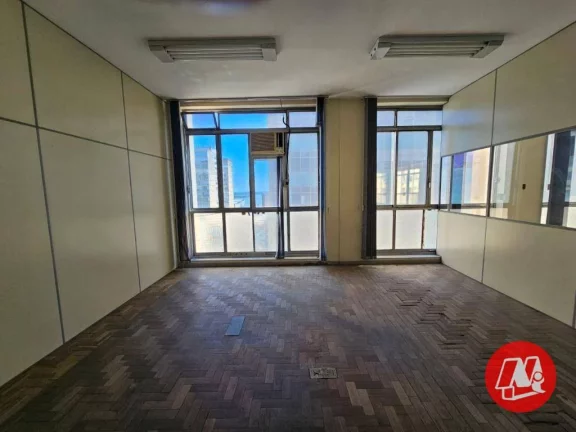 Imagem Aluga-se e Vende-se Andar Corporativo de 607m² no Centro Histórico