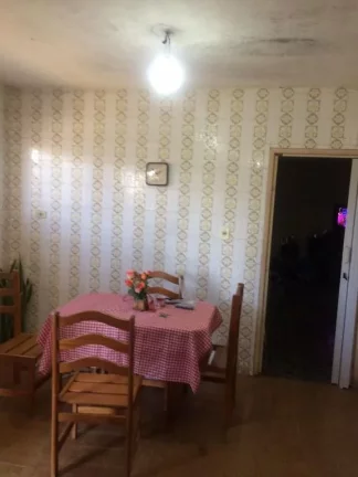 Imagem Casa com 4 dormitórios à venda, 273 m² por R$ 700.000,00 - Vila Santa Helena - Poá/SP