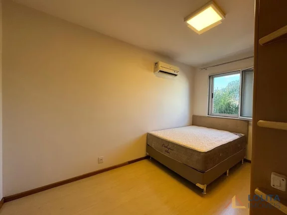 Imagem Apartamento à venda com 3 quartos e 2 vagas de garagem na Trindade, Florianópolis/SC
