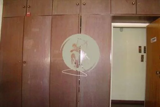 Imagem GARAGEM FECHADA