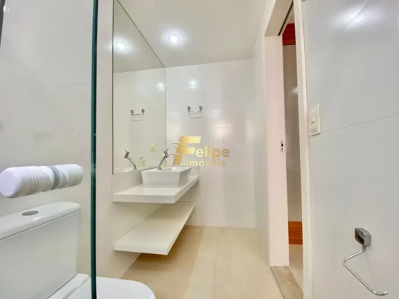 Imagem UM SUPER APARTAMENTO PARA MORAR NA PRAIA DE PERACANGA.