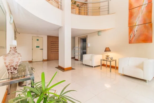 Imagem Apartamento à venda em Porto Alegre, Petrópolis, com 2 quartos, 74,1m2