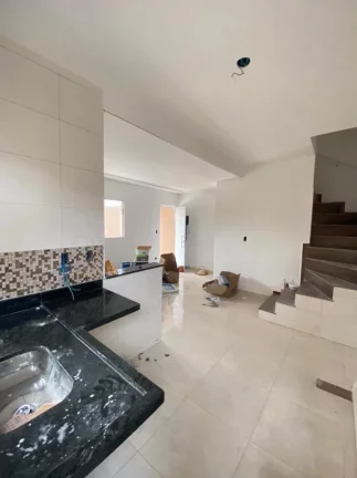Imagem Sobrado com 2 dorms, Ribeirópolis, Praia Grande - R$ 260 mil, Cod: 2279