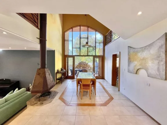 Imagem Casa em Condomínio a Venda no bairro Palos Verdes - Carapicuíba, SP