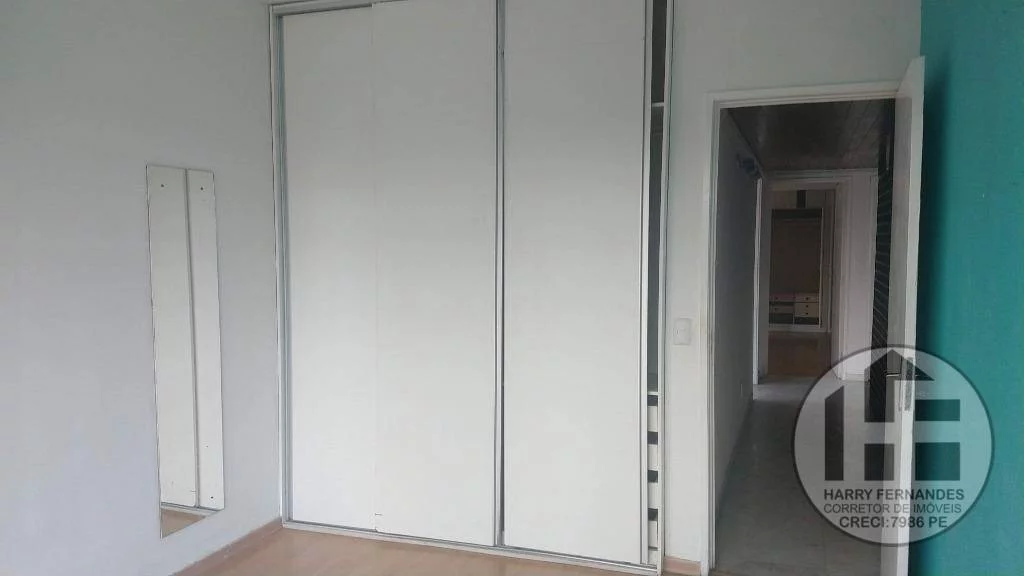 Imagem Apartamento com 3 Quartos à Venda, 200 m² em Casa Forte - Recife