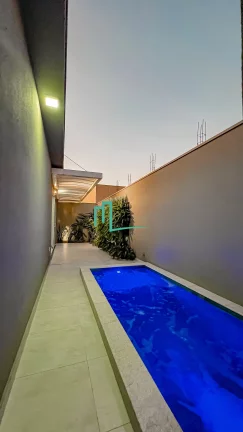 Imagem Linda residência térrea á venda no Condomínio Villa São Vicente.
