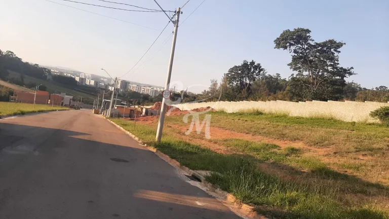 Imagem Terreno em Condomínio no Jardim Guanabara
