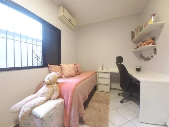 Imagem CASA COM 155.43 m² - GUILHERMINA - PRAIA GRANDE SP