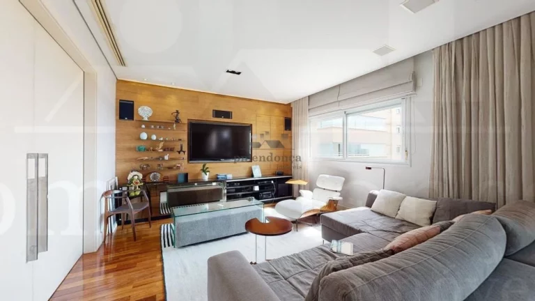 Imagem Apartamento à venda com 3 quartos e 5 vagas em Alto De Pinheiros-SP, 376m²