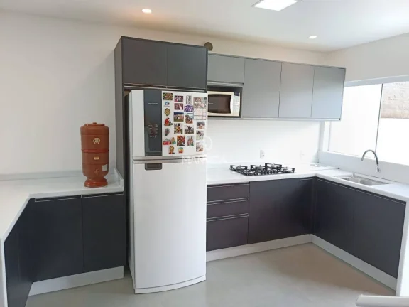 Imagem Casa com 2 Suítes em Terreno Exclusivo – Bairro Itajuba, Barra Velha/SC