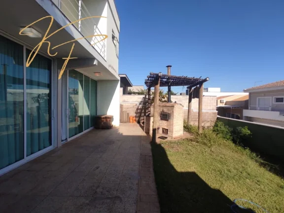 Imagem Venha se encantar com esta incrível casa à venda ou locação no Swiss Park, um dos bairros mais desejados de Campinas/SP! Com um projeto arquitetônico