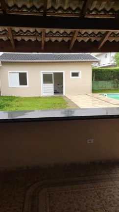 Imagem Casa em Condomínio para Venda em Ubatuba / SP no bairro Horto Florestal